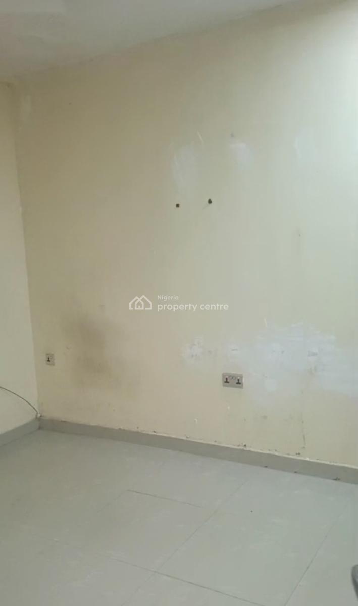 a Decent Lovely Mini Flat, Alagomeji, Yaba, Lagos, Mini Flat (room and Parlour) for Rent