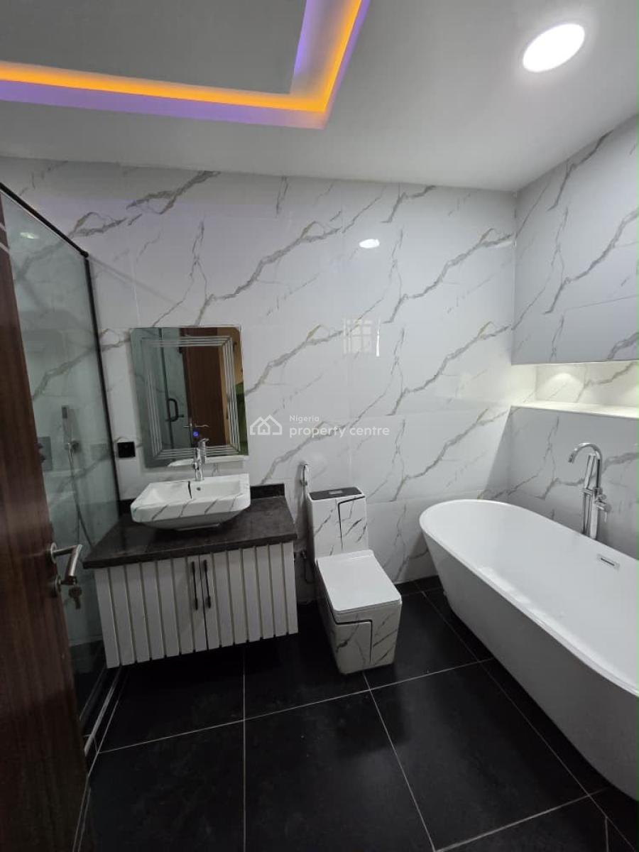 Masterfully Crafted 4-bedroom Duplex with Bq in an Estate in Gbagada, Masterfully Crafted 4-bedroom Duplex with Bq in an Estate in Gbagada, Gbagada, Lagos, Semi-detached Duplex for Sale