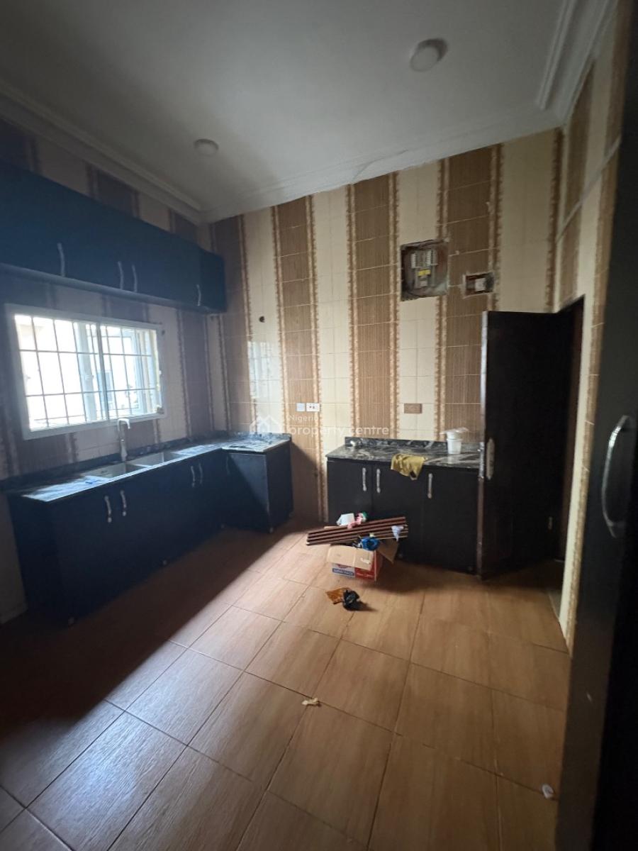 4 Bedroom Terrace Duplex, Von Axis, Lugbe District, Abuja, Terraced Duplex for Rent