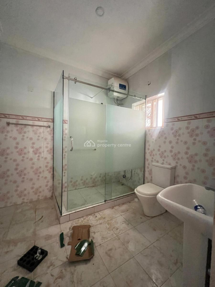 Amazing Service 3 Bedrom Terrace with Excellent Finishing, Guzape Main, Guzape District, Abuja, Terraced Duplex for Rent