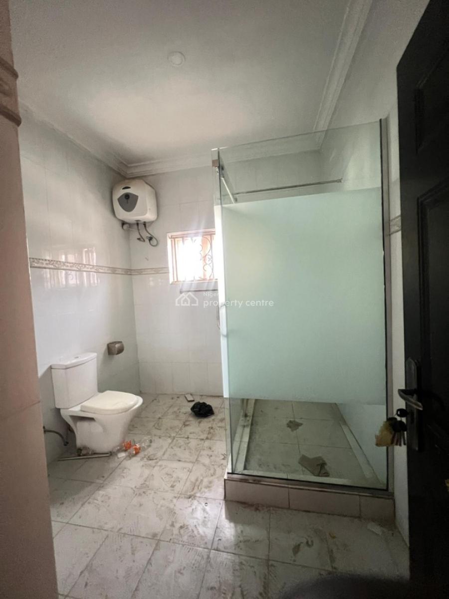 Amazing Service 3 Bedrom Terrace with Excellent Finishing, Guzape Main, Guzape District, Abuja, Terraced Duplex for Rent