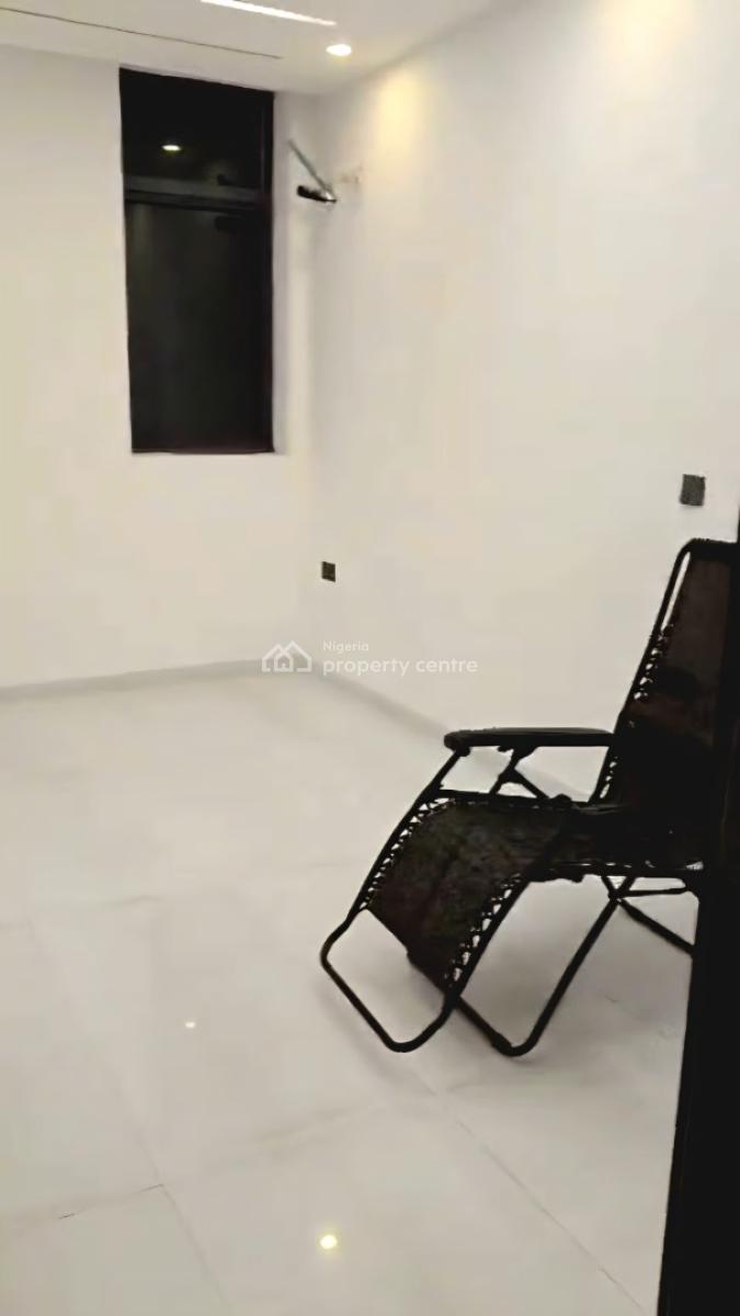 Luxury 2 Bedroom Flat Apartment, Freedom Way, Lekki Phase 1, Lekki, Lagos, Flat / Apartment for Sale