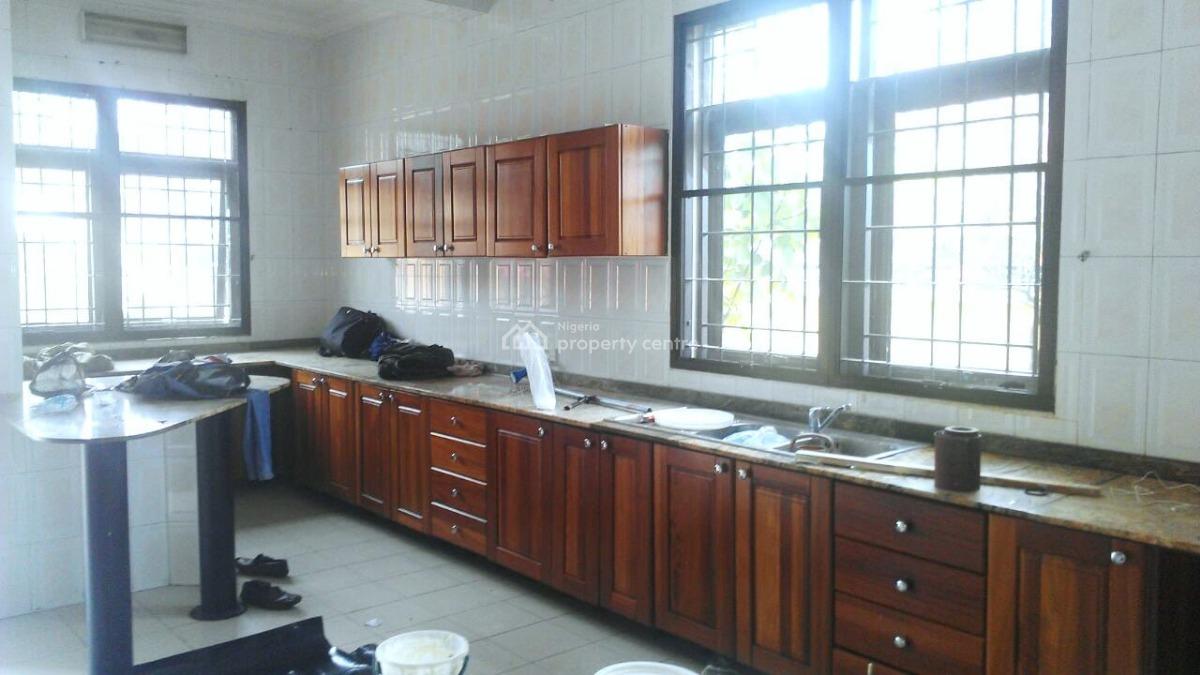 Well Maintained 6-bedroom Fully Detached House with 2-room Bq, Parkview Estate, Ikoyi, Lagos, Detached Duplex for Rent