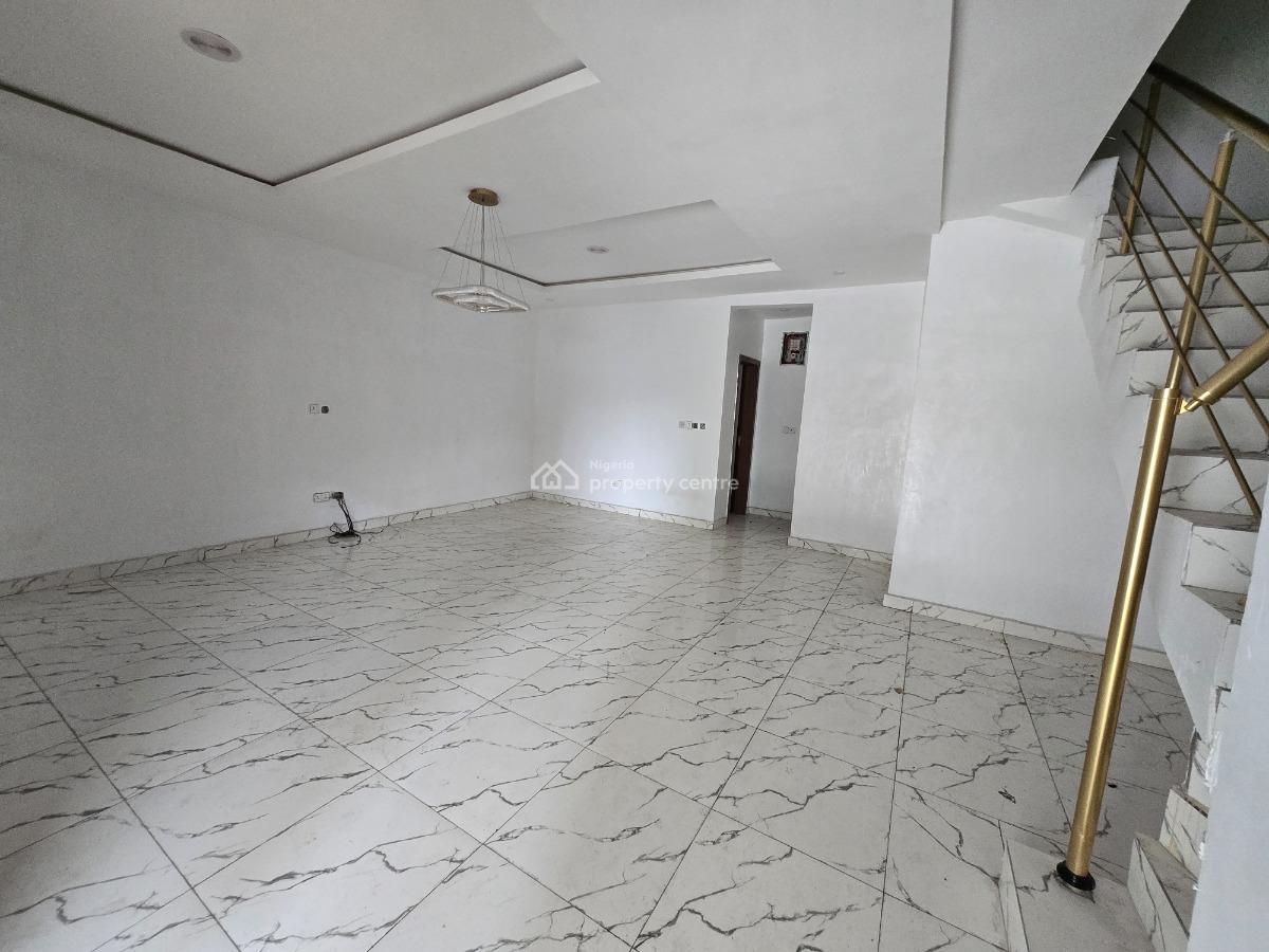 4 Bedroom Terrace Duplex for Distress, Royal Pine Estate, Orchid Road, Lekki Phase 2, Lekki, Lagos, Terraced Duplex for Sale