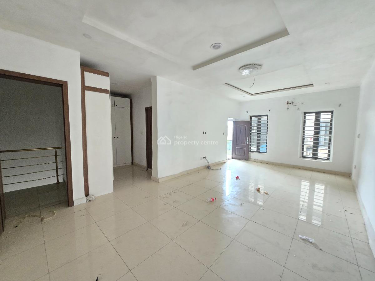 4 Bedroom Terrace Duplex for Distress, Royal Pine Estate, Orchid Road, Lekki Phase 2, Lekki, Lagos, Terraced Duplex for Sale