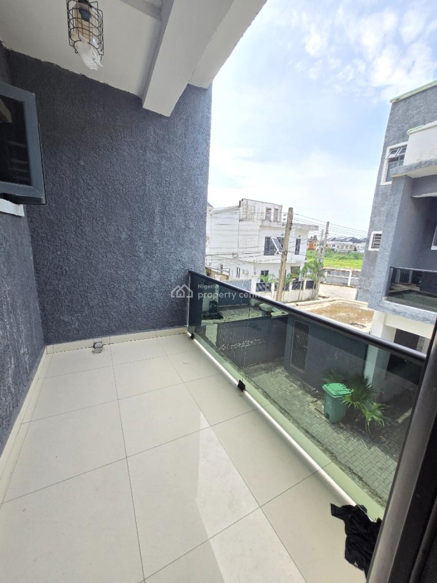 4 Bedroom Terrace Duplex for Distress, Royal Pine Estate, Orchid Road, Lekki Phase 2, Lekki, Lagos, Terraced Duplex for Sale