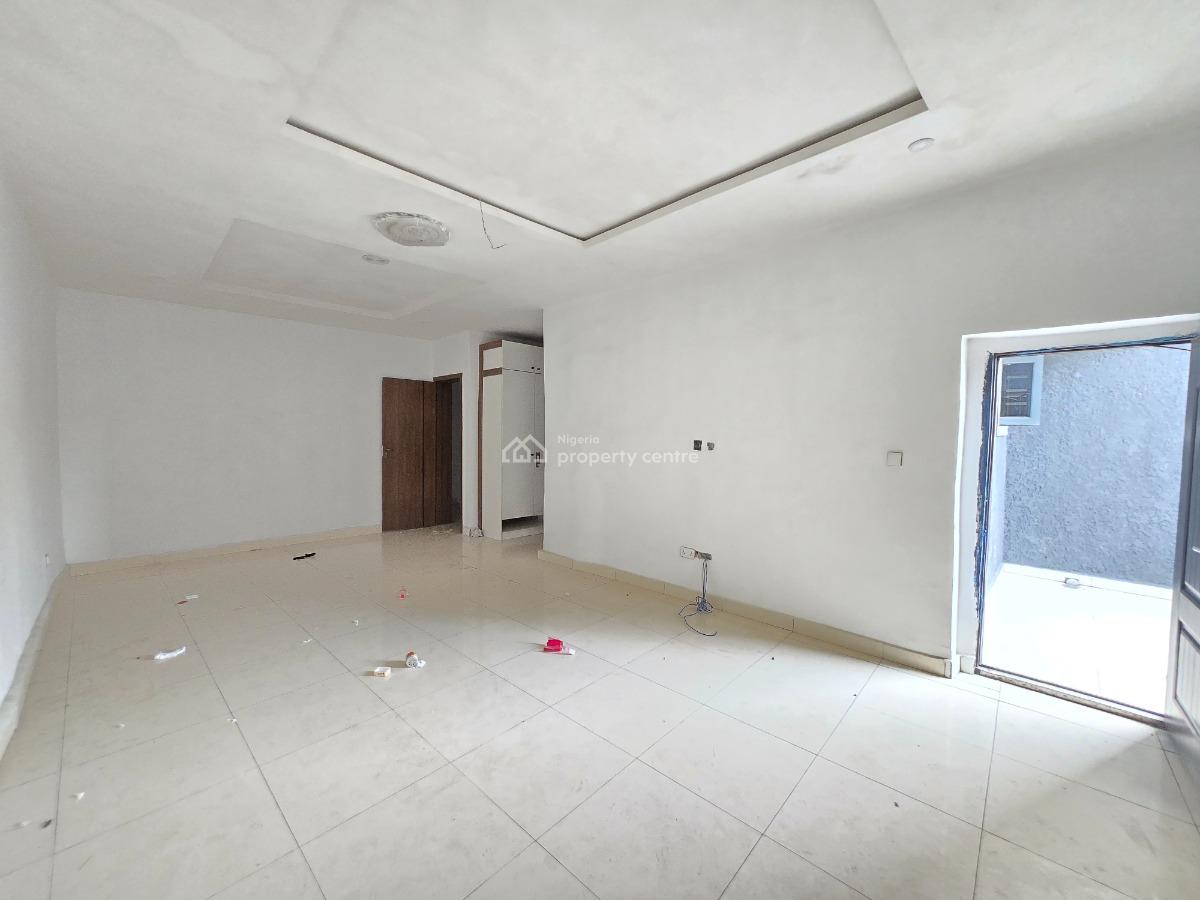 4 Bedroom Terrace Duplex for Distress, Royal Pine Estate, Orchid Road, Lekki Phase 2, Lekki, Lagos, Terraced Duplex for Sale