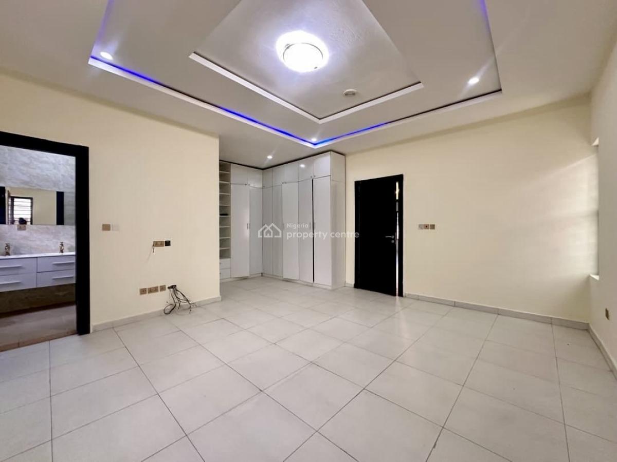 Well-maintained 4-bedroom Terrace Duplex, Vgc Extension, Ajah, Lagos, Terraced Duplex for Rent