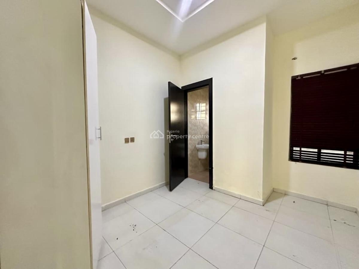 Well-maintained 4-bedroom Terrace Duplex, Vgc Extension, Ajah, Lagos, Terraced Duplex for Rent