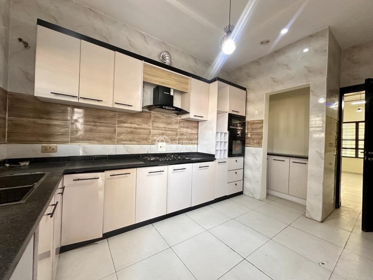 Well-maintained 4-bedroom Terrace Duplex, Vgc Extension, Ajah, Lagos, Terraced Duplex for Rent