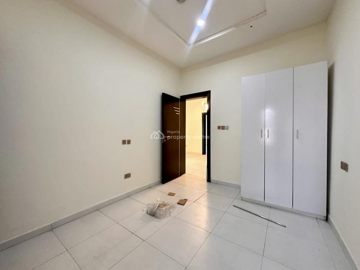 Well-maintained 4-bedroom Terrace Duplex, Vgc Extension, Ajah, Lagos, Terraced Duplex for Rent