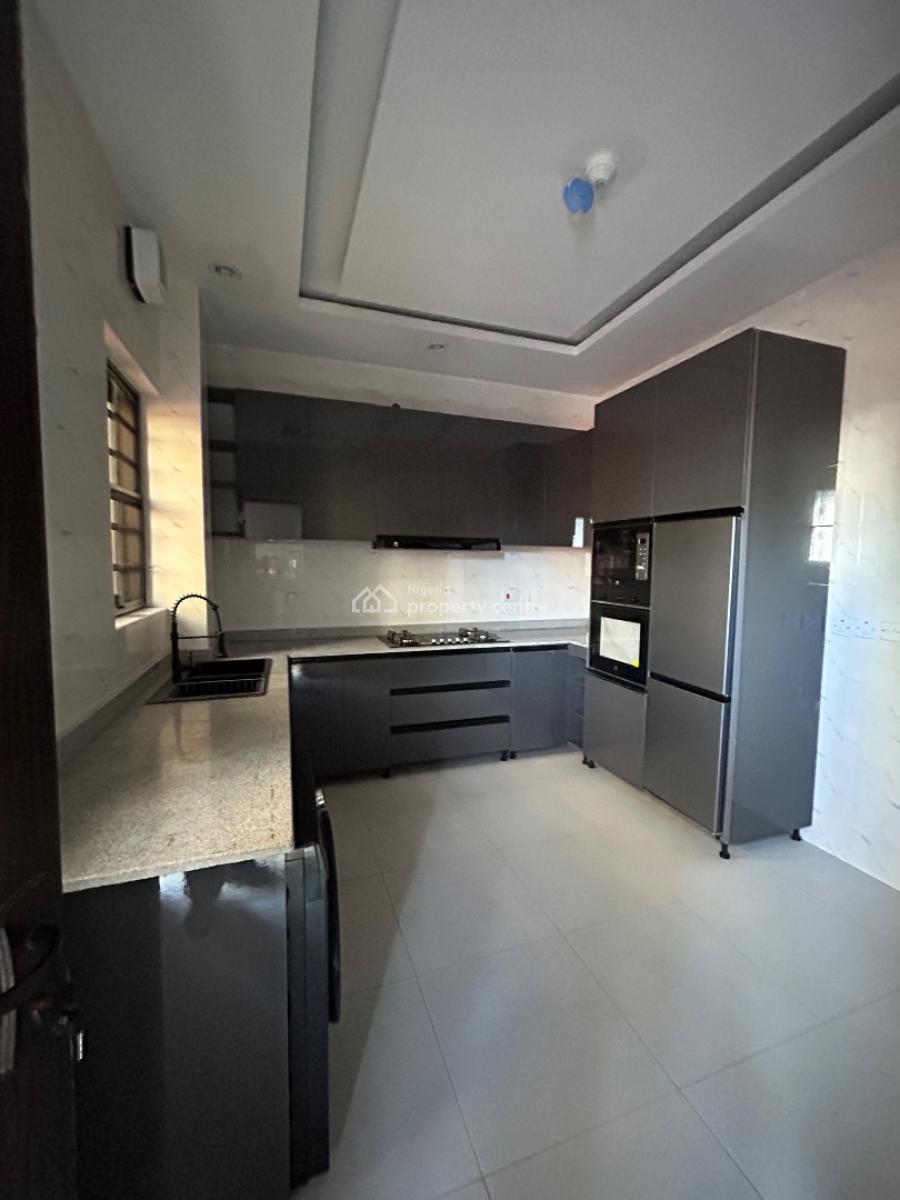 Premium 2 Bedroom Apartment, Lekki Phase 1, Lekki, Lagos, Flat / Apartment for Sale