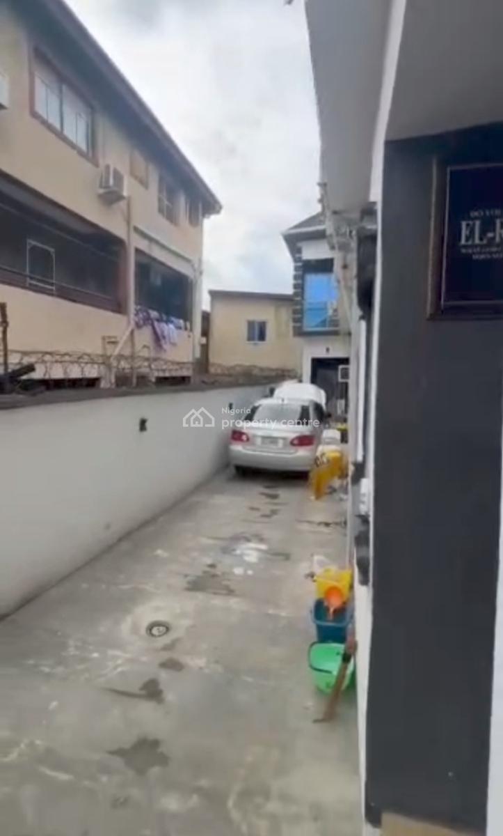 a Decent Furnished Mini Flat, Off Pedro Road, Shomolu, Lagos, Mini Flat (room and Parlour) for Rent