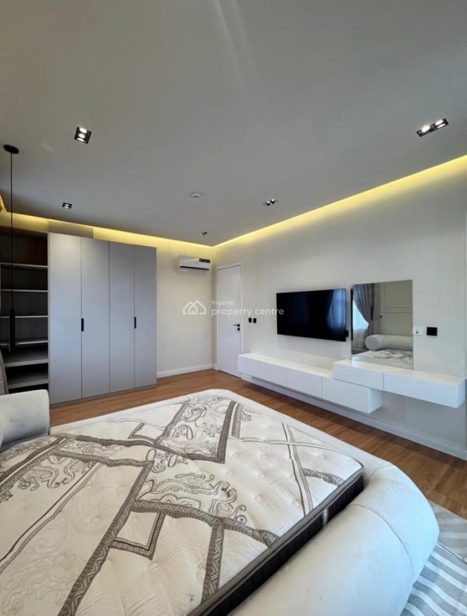 Tastefully Furnished 2 Bedroom Apartment with Pool,elevator and Gym, Lekki Phase 1, Lekki, Lagos, Flat / Apartment for Rent