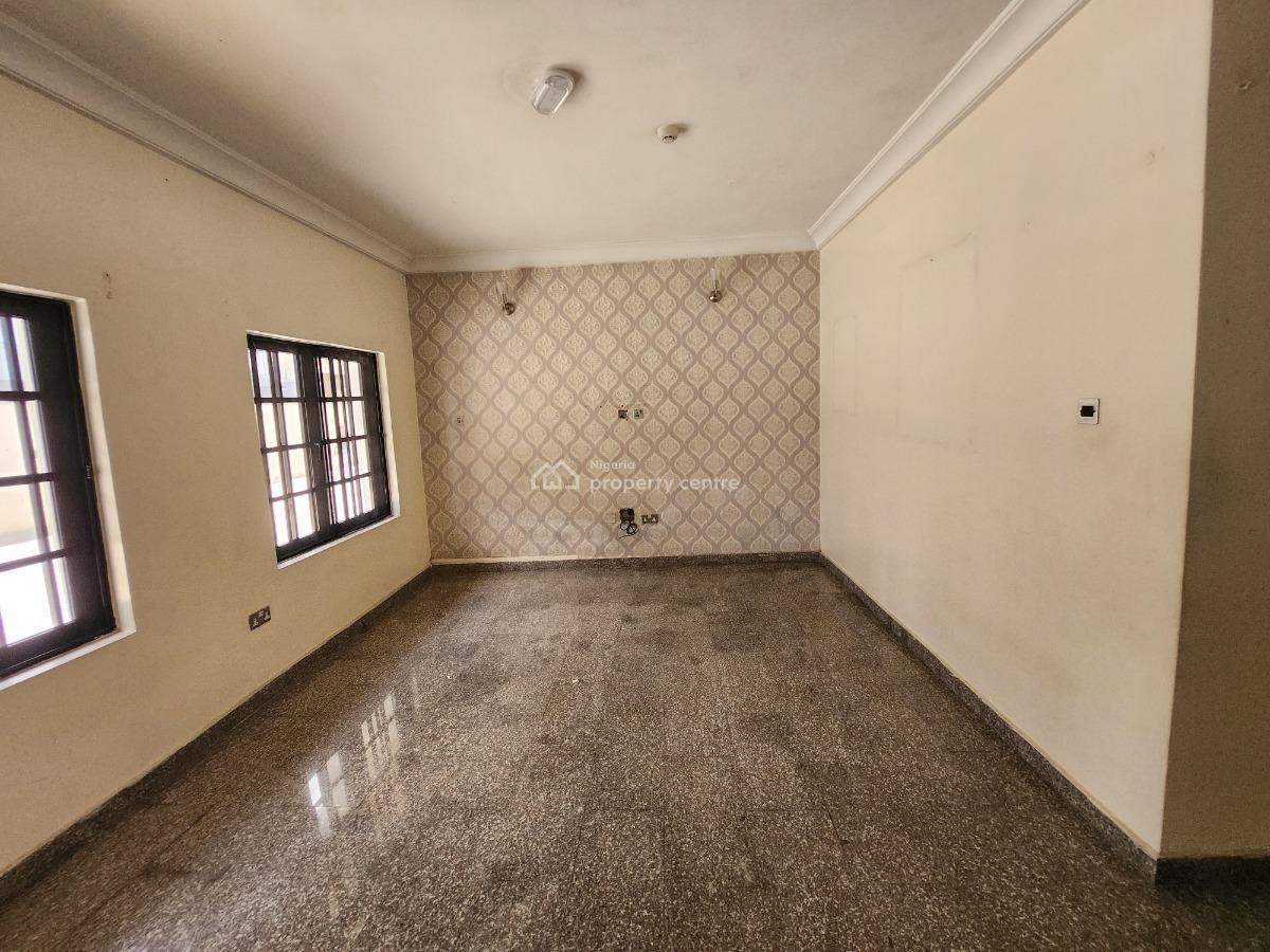The Most Affordable 3 Bedroom Apartment in a Secured Highbrow Vicinity, Old Ikoyi Lagos, Ikoyi, Lagos, House for Rent