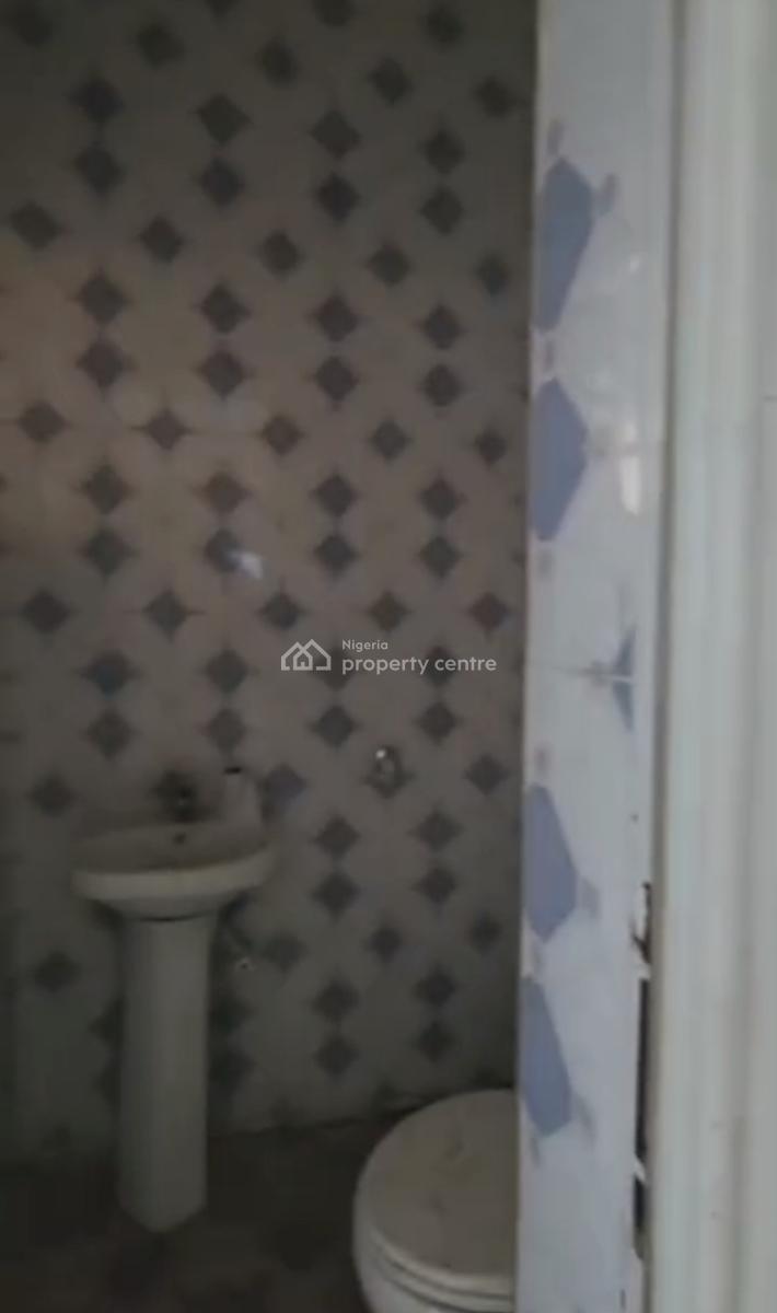 a Decent Lovely 2 Bedroom Flat, Alagomeji, Yaba, Lagos, Semi-detached Duplex for Rent