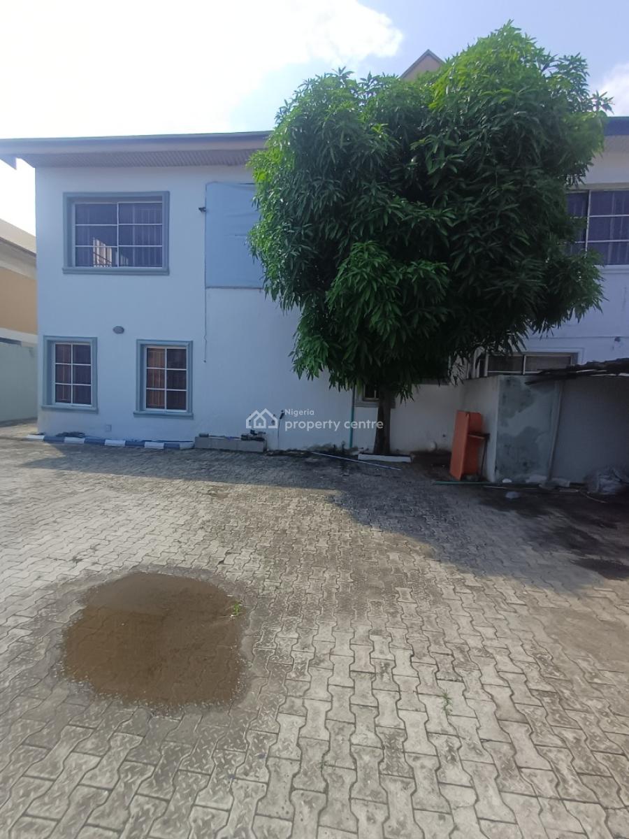 Clean 4 Bedroom Semi Detached Duplex, Off Admiralty Way, Lekki Phase 1, Lekki, Lagos, Semi-detached Duplex for Rent