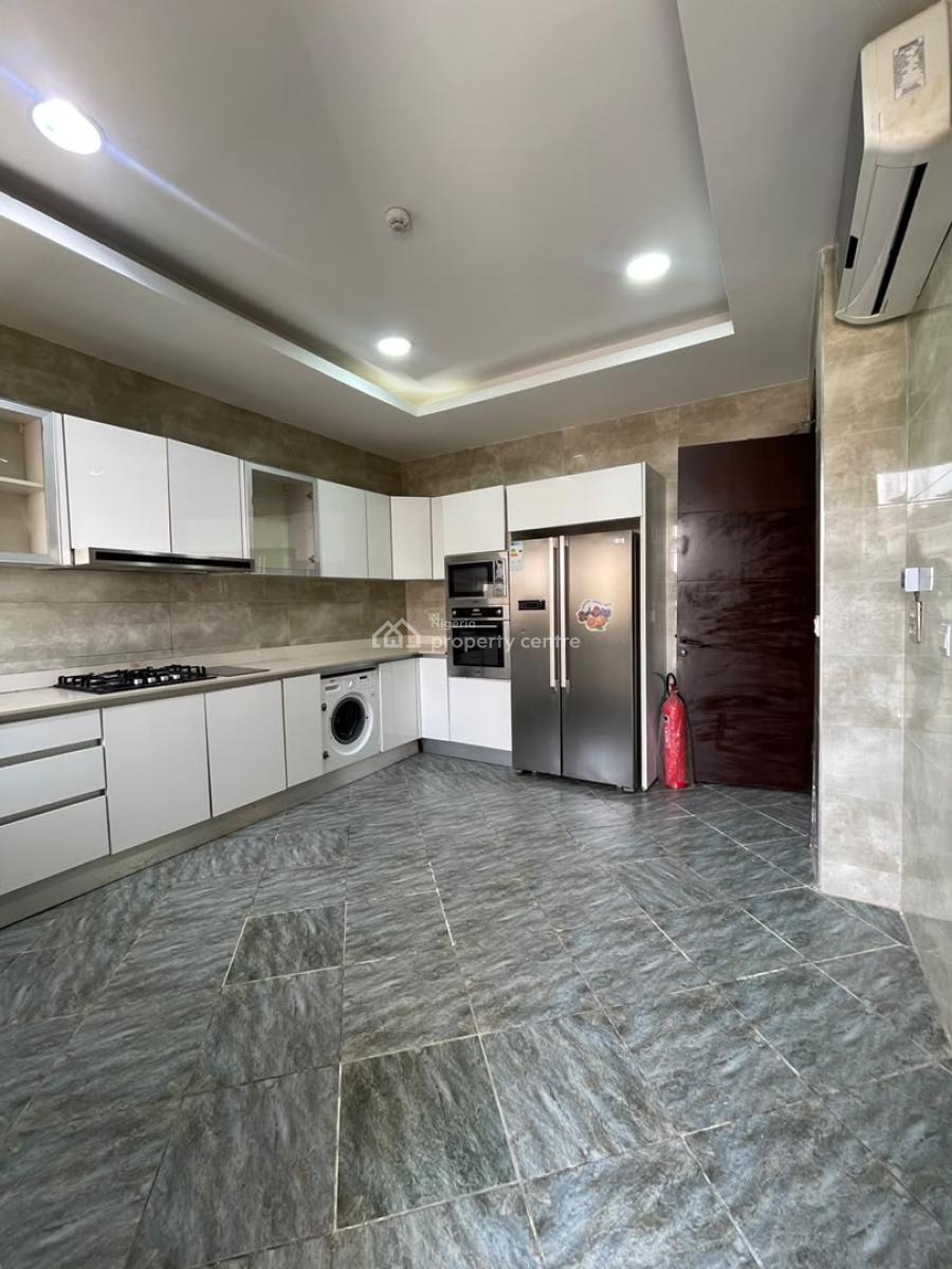 Spacious 4 Bedroom Maisonette with a Bq. Kindly Read The Brief First, Banana Island, Ikoyi, Lagos, House for Rent