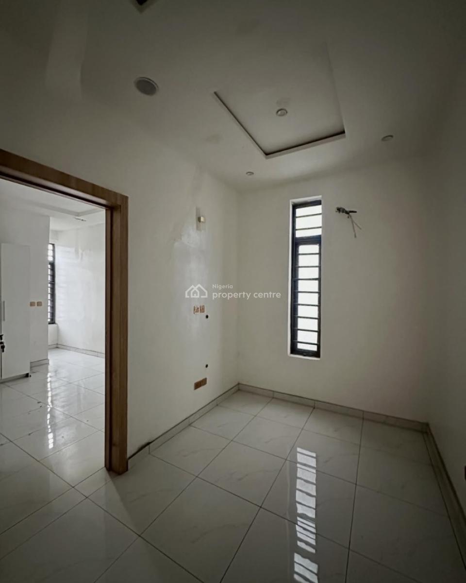 4 Bedroom Terrace Duplex, Second Toll Gate, Lagos, Lekki, Lagos, Semi-detached Duplex for Rent