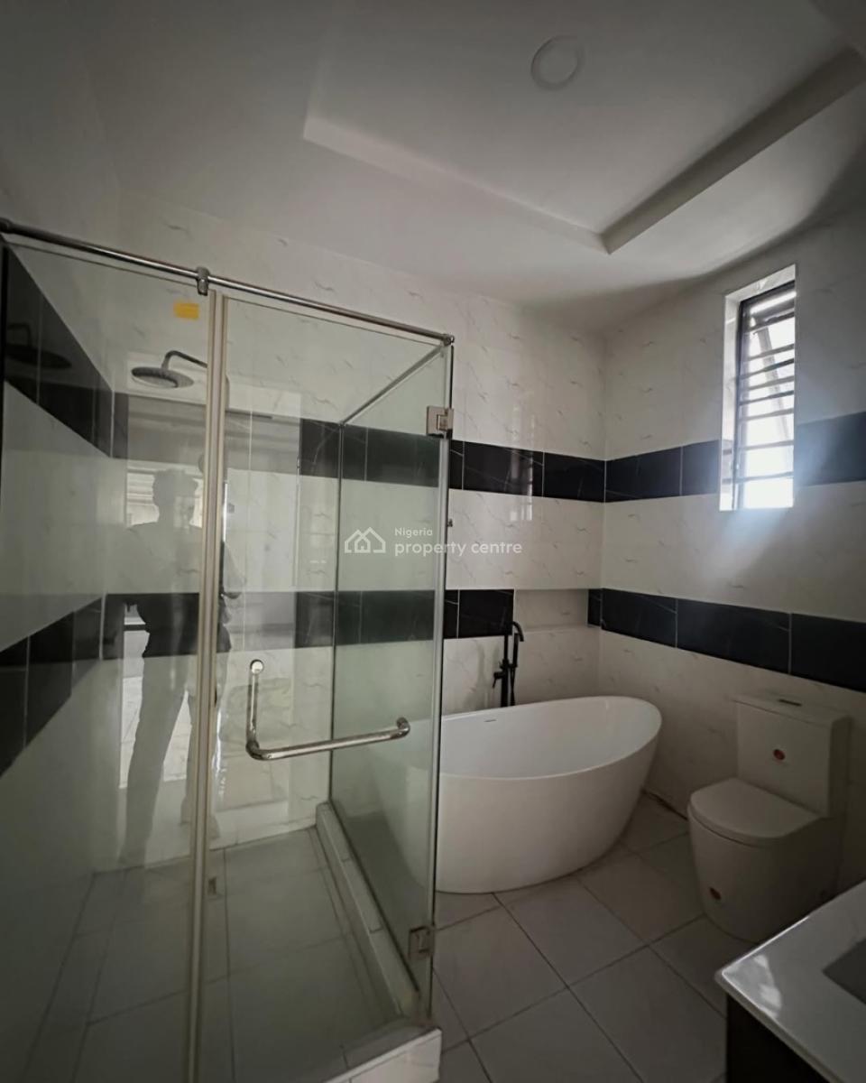 4 Bedroom Terrace Duplex, Second Toll Gate, Lagos, Lekki, Lagos, Semi-detached Duplex for Rent