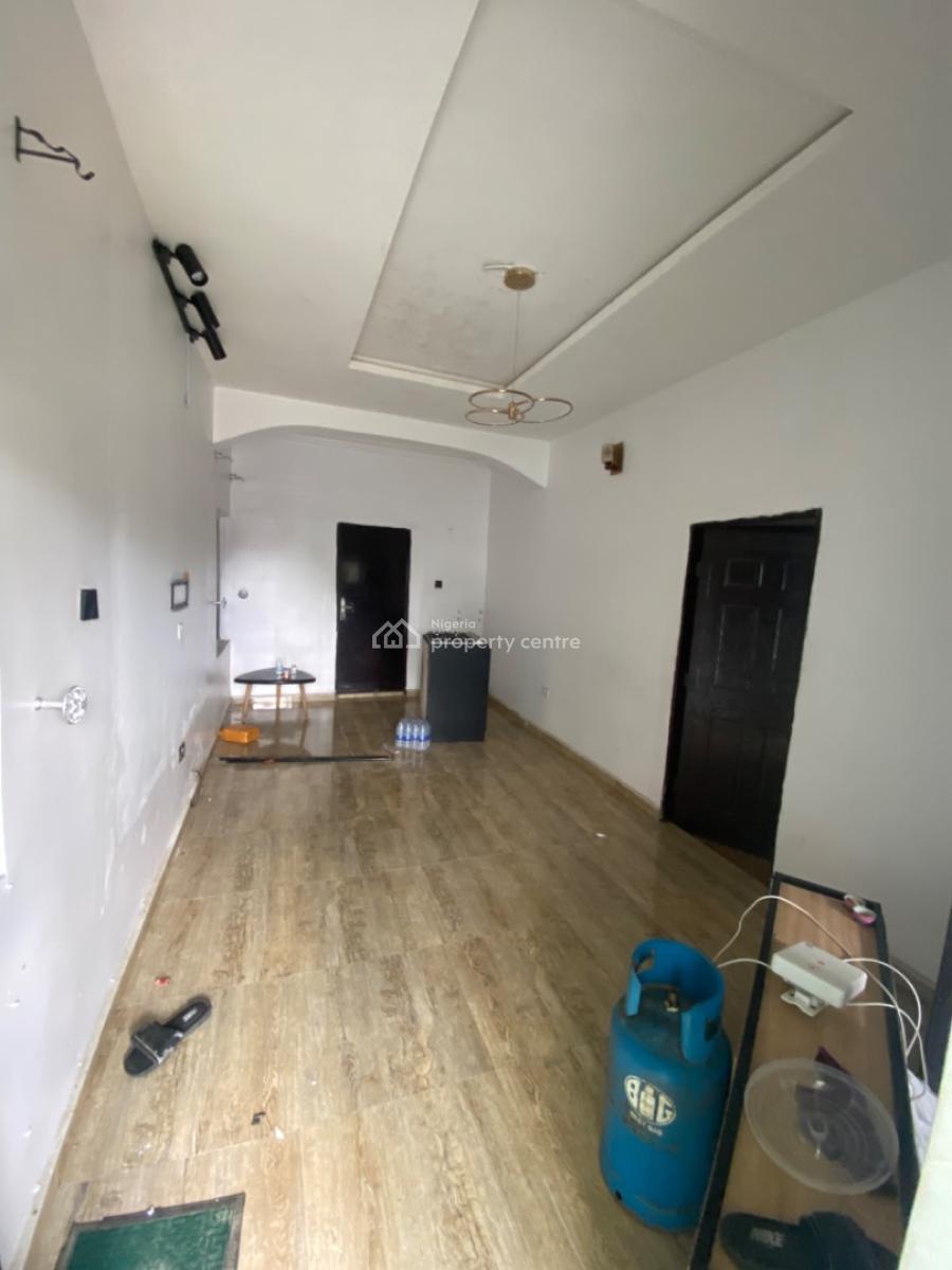 Neatly Used 1 Bedroom Flat, Divine Garden Estate, Opposite Yakoyo, Before Sky Mall, Sangotedo, Ajah, Lagos, Flat / Apartment for Rent