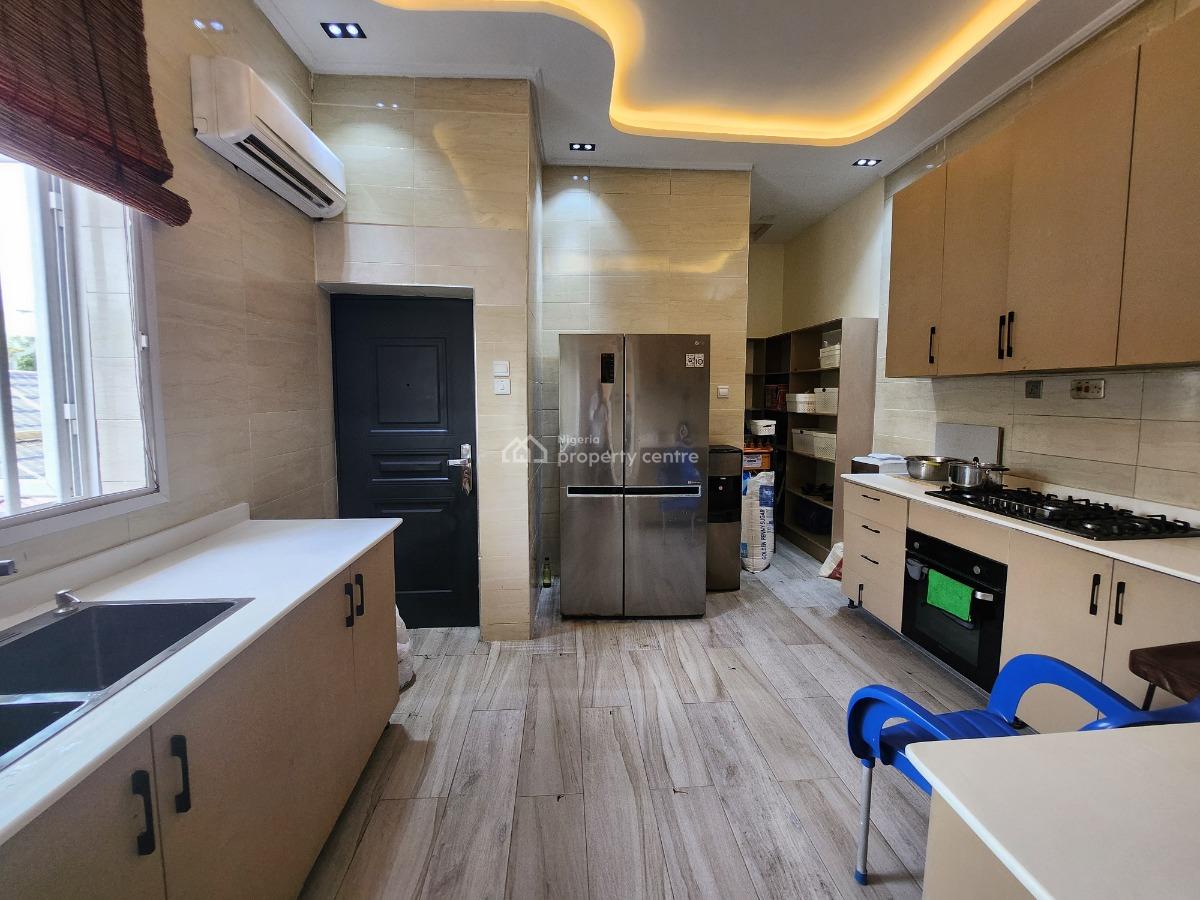 Most Affordable 3 Bed Apartment with Bq, Old Ikoyi Lagos, Ikoyi, Lagos, Block of Flats for Sale