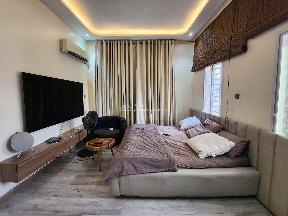 Most Affordable 3 Bed Apartment with Bq, Old Ikoyi Lagos, Ikoyi, Lagos, Block of Flats for Sale