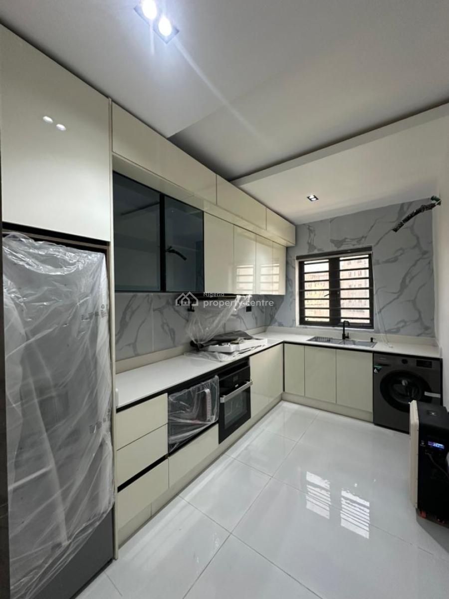 Contemporary 3 Bedroom Apartment, Phase 1, Lekki, Lagos, Flat / Apartment for Sale