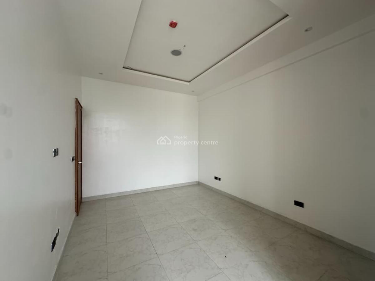 2bedroom Apartment, Lekki Phase 1, Lekki Phase 1, Lekki, Lagos, Flat / Apartment for Rent