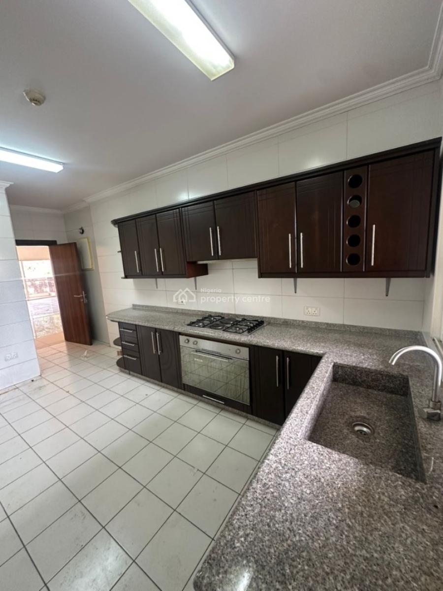 a Well Maintained 3 Bedroom Apartment Ground Floor with Bq, Gerard Road Ikoyi, Old Ikoyi, Ikoyi, Lagos, Flat / Apartment for Rent