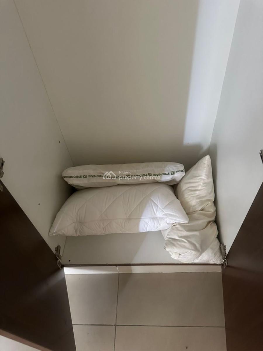 a Well Maintained 3 Bedroom Apartment Ground Floor with Bq, Gerard Road Ikoyi, Old Ikoyi, Ikoyi, Lagos, Flat / Apartment for Rent