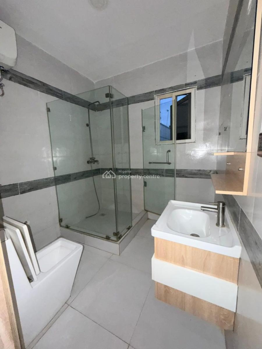 Masters Bedroom in a Shared Apartment Upstairs, Royal Pine Orchid Road, Lekki, Lagos, Terraced Duplex for Rent