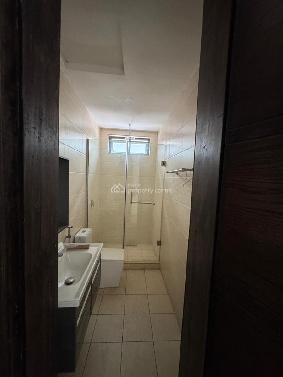 5-bedroom Detached Residence& Bq in Lekki Phase 1, Lekki Phase 1, Lekki, Lagos, Detached Duplex for Sale