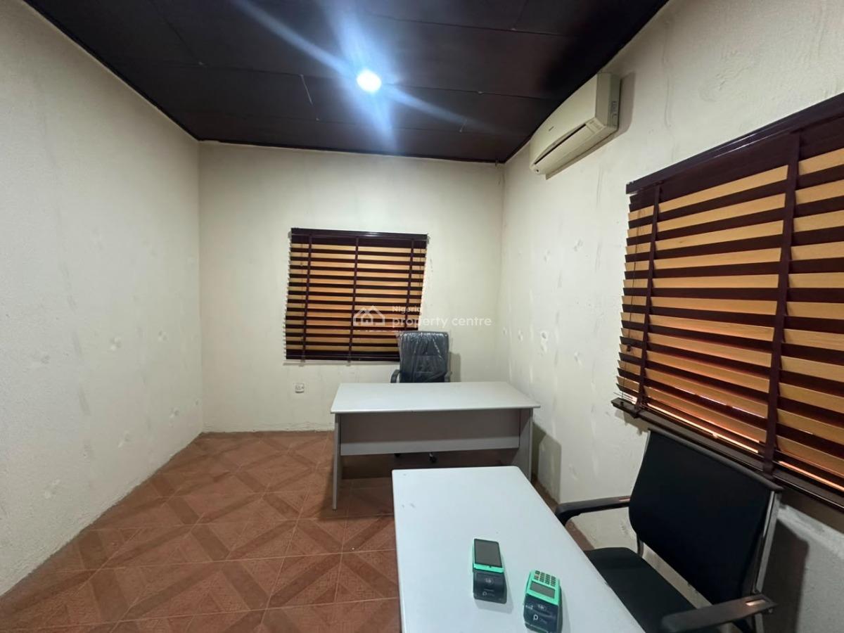 3 Bedroom Guest Charlet ( Office Use Only), Wuse 2, Abuja, Detached Bungalow for Rent