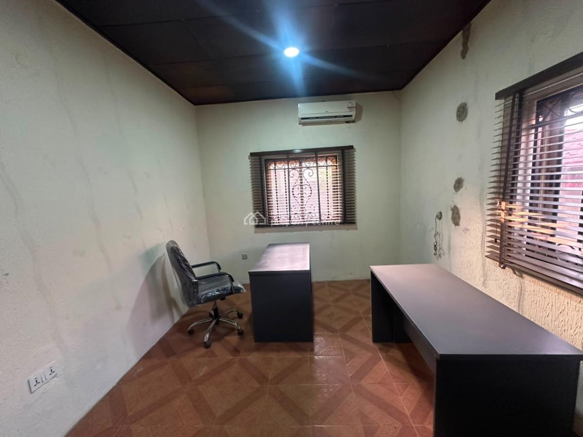3 Bedroom Guest Charlet ( Office Use Only), Wuse 2, Abuja, Detached Bungalow for Rent