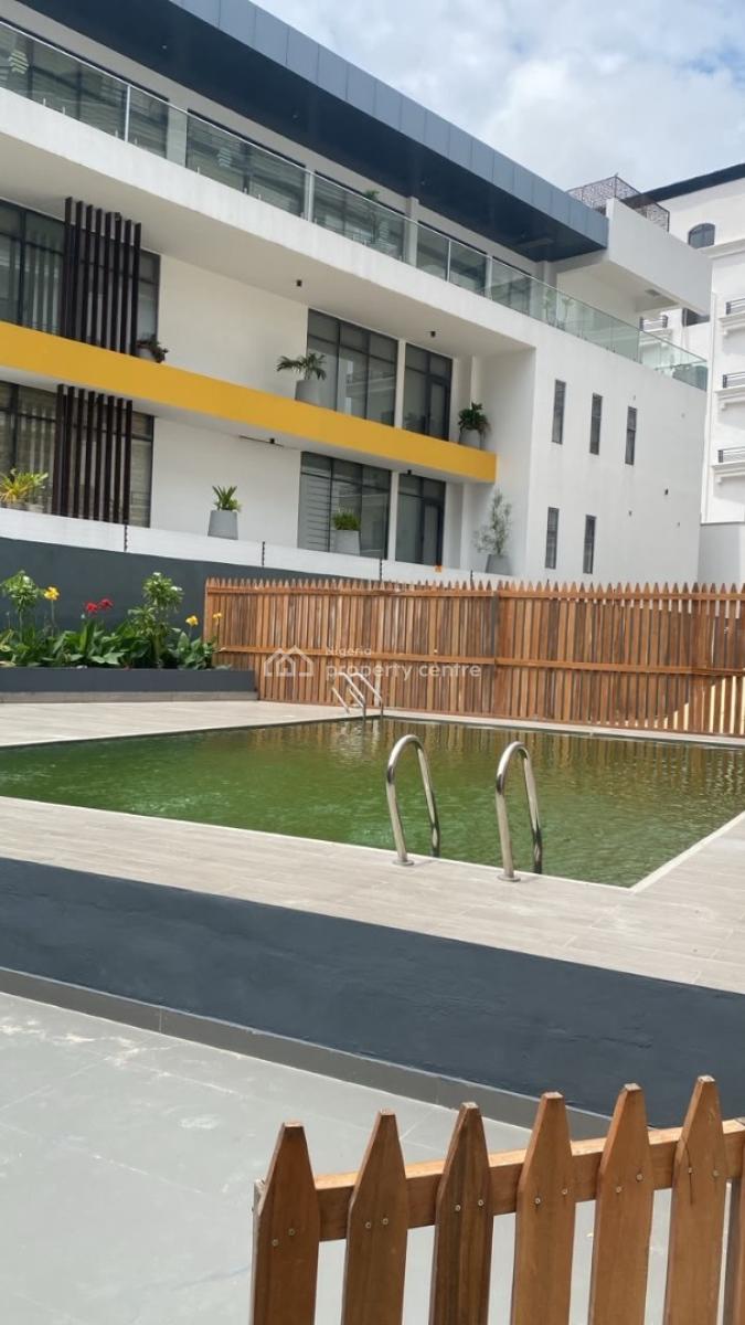 3 Bedroom Luxury Flat with an Open Kitchen on The 4th Floor, Admiralty Way, Lekki Phase 1, Lekki, Lagos, Mini Flat (room and Parlour) for Rent