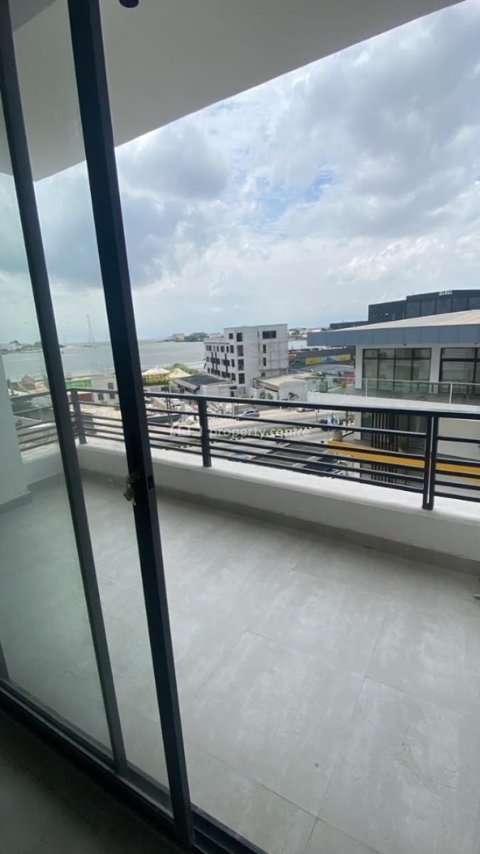 3 Bedroom Luxury Flat with an Open Kitchen on The 4th Floor, Admiralty Way, Lekki Phase 1, Lekki, Lagos, Mini Flat (room and Parlour) for Rent