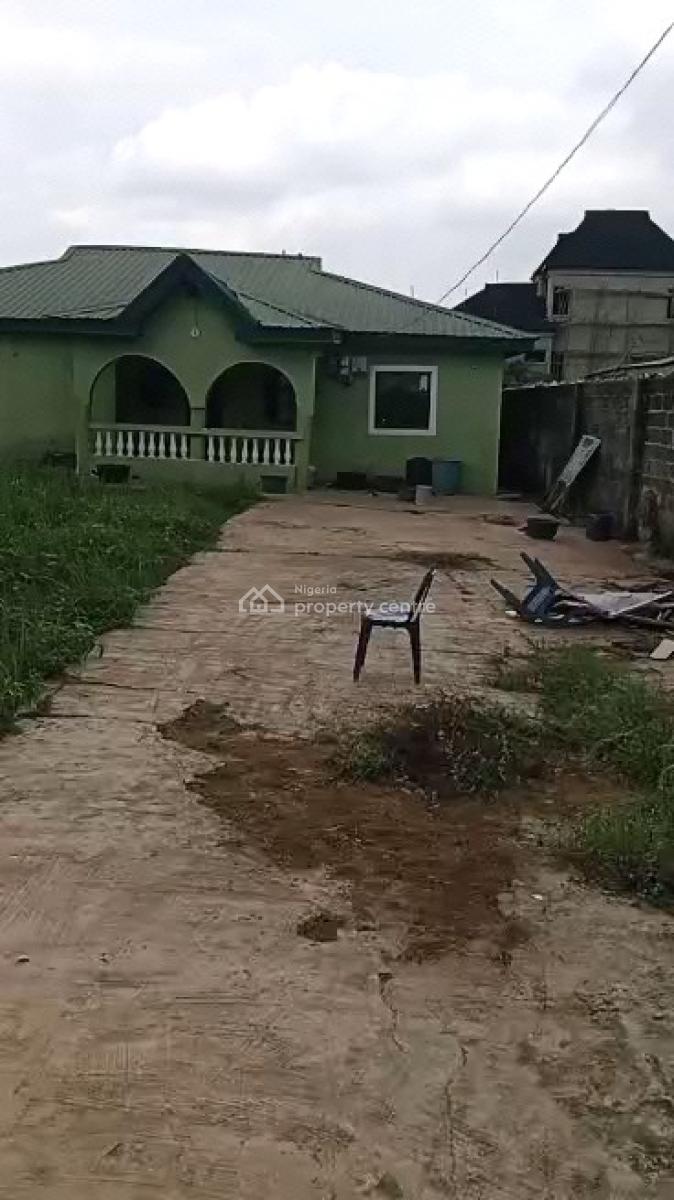 Beautiful 4 Bedroom on Massive Plot of Land, Alaso, Via Kola, Alagbado, Ifako-ijaiye, Lagos, Detached Bungalow for Sale