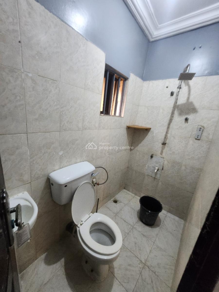 Clean 1 Bedroom Flat, 1st & Ground Floor Available,with Inverter, Wuse, Abuja, Flat / Apartment for Rent