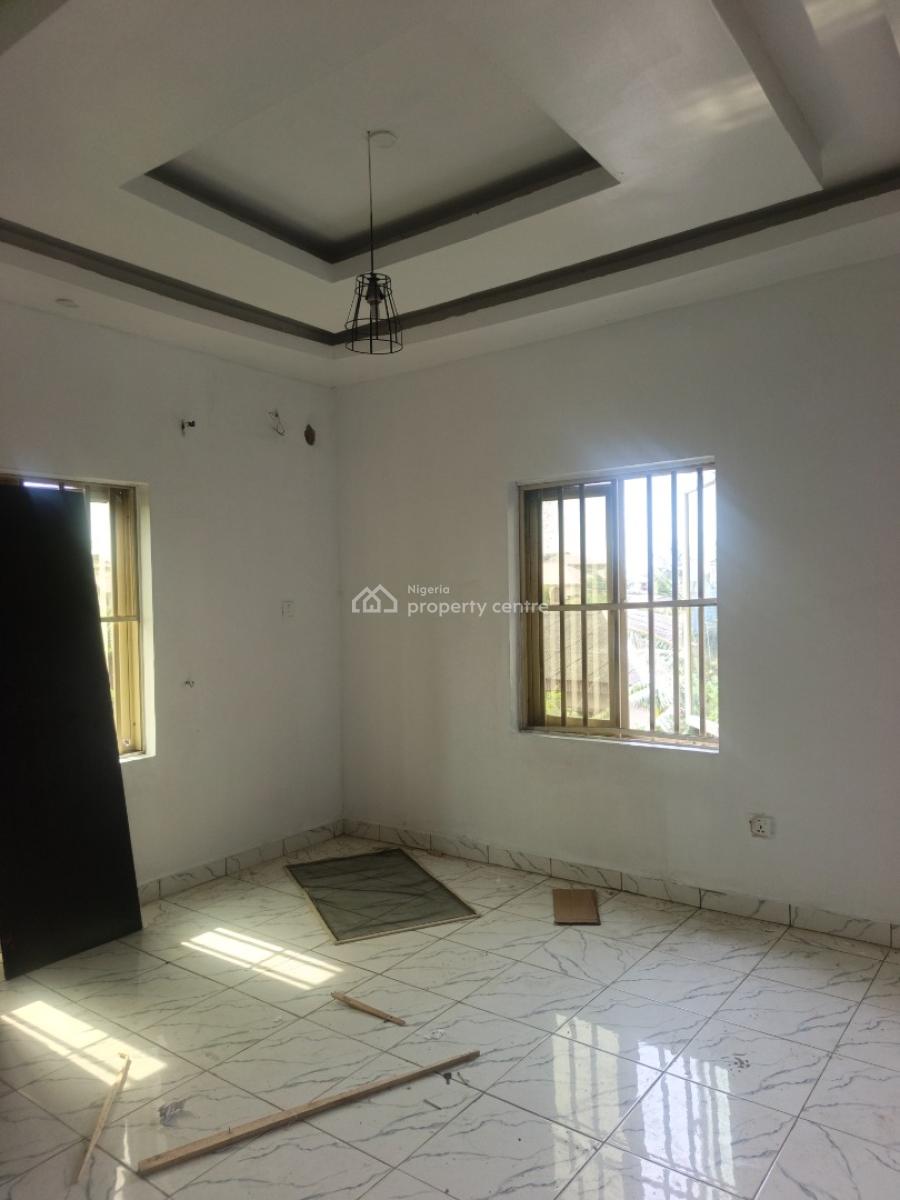 Luxury 3 Bedroom Flat Upstairs, Badore Ajah Lagos, Badore, Ajah, Lagos, Flat / Apartment for Rent
