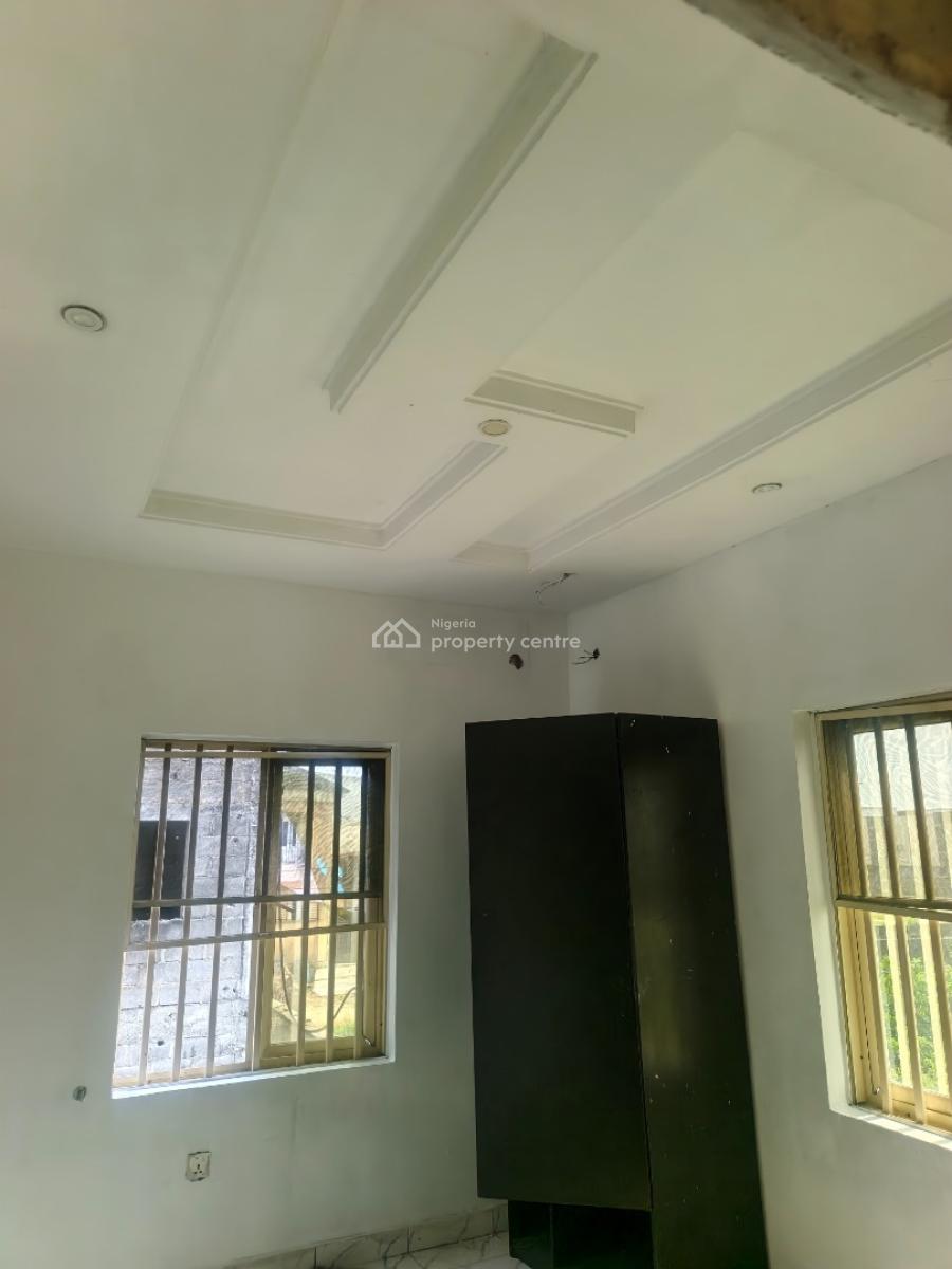 Luxury 3 Bedroom Flat Upstairs, Badore Ajah Lagos, Badore, Ajah, Lagos, Flat / Apartment for Rent