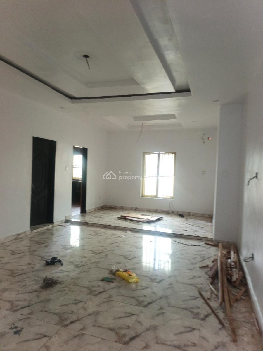 Luxury 3 Bedroom Flat Upstairs, Badore Ajah Lagos, Badore, Ajah, Lagos, Flat / Apartment for Rent