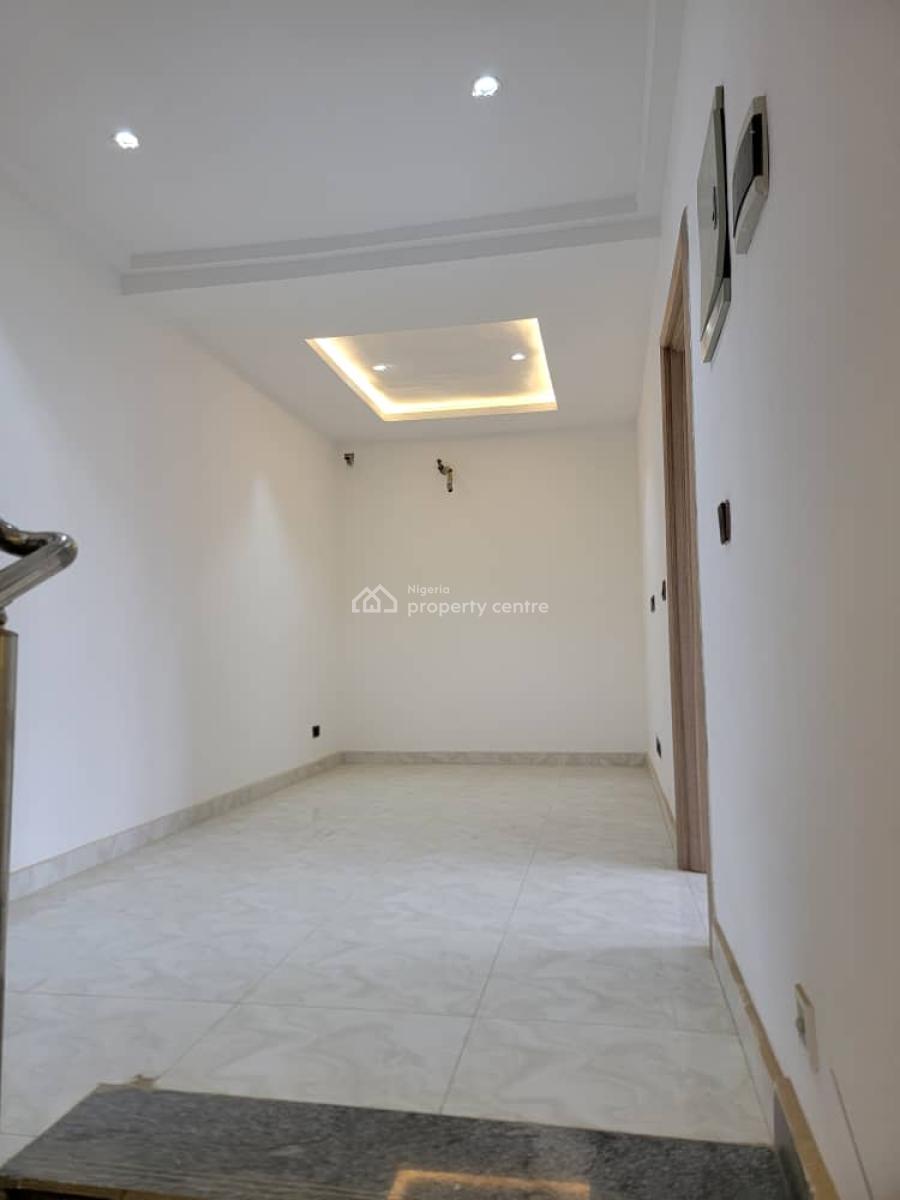 Newly Built 4 Bedroom with a Penthouse, Close to Jabi Upstairs, Jabi, Abuja, Terraced Duplex for Sale