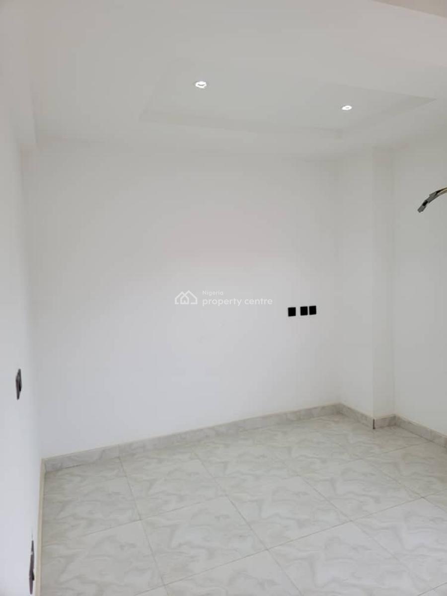 Newly Built 4 Bedroom with a Penthouse, Close to Jabi Upstairs, Jabi, Abuja, Terraced Duplex for Sale