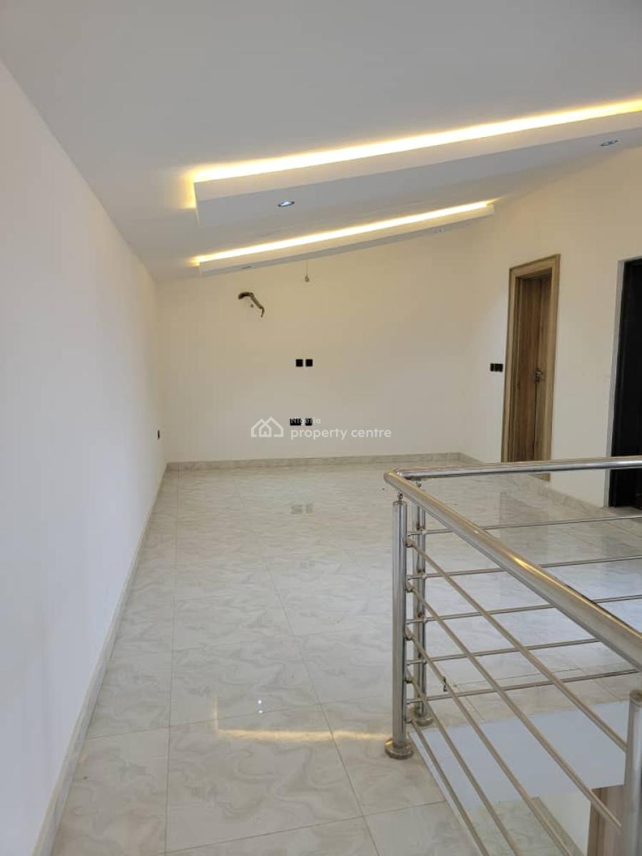 Newly Built 4 Bedroom with a Penthouse, Close to Jabi Upstairs, Jabi, Abuja, Terraced Duplex for Sale