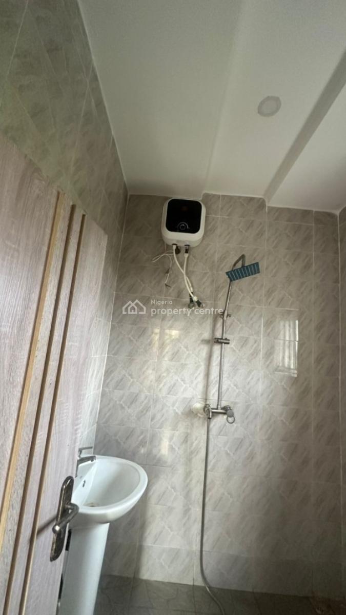 Standard 2 Bedroom Apartment, Bankole, Alatise, Ibeju Lekki, Lagos, Flat / Apartment for Rent