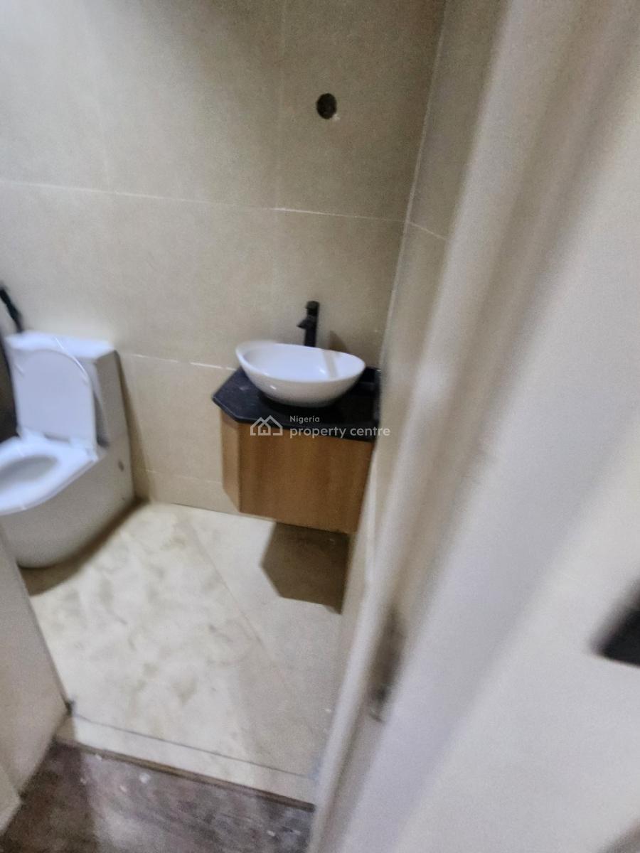 Super Luxurious 2 Bedroom Flat, Wuse, Abuja, Flat / Apartment for Rent