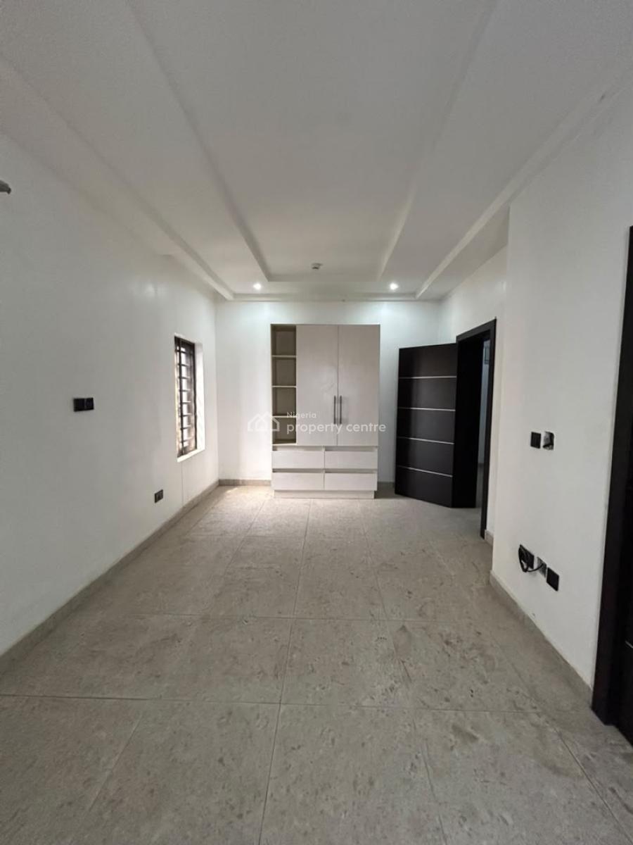 4 Bedroom Terrace Duplex in Lekki, Ilasan, Lekki, Lagos, Terraced Duplex for Sale