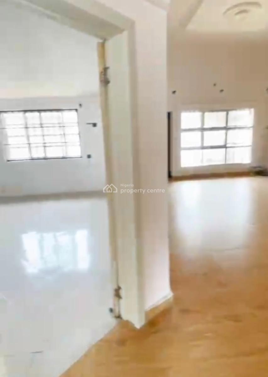 Distress 4 Bedrooms Detached Bungalow with Boyz Quarter, Mayfair Gardens Estate, Awoyaya, Ibeju Lekki, Lagos, Detached Bungalow for Sale