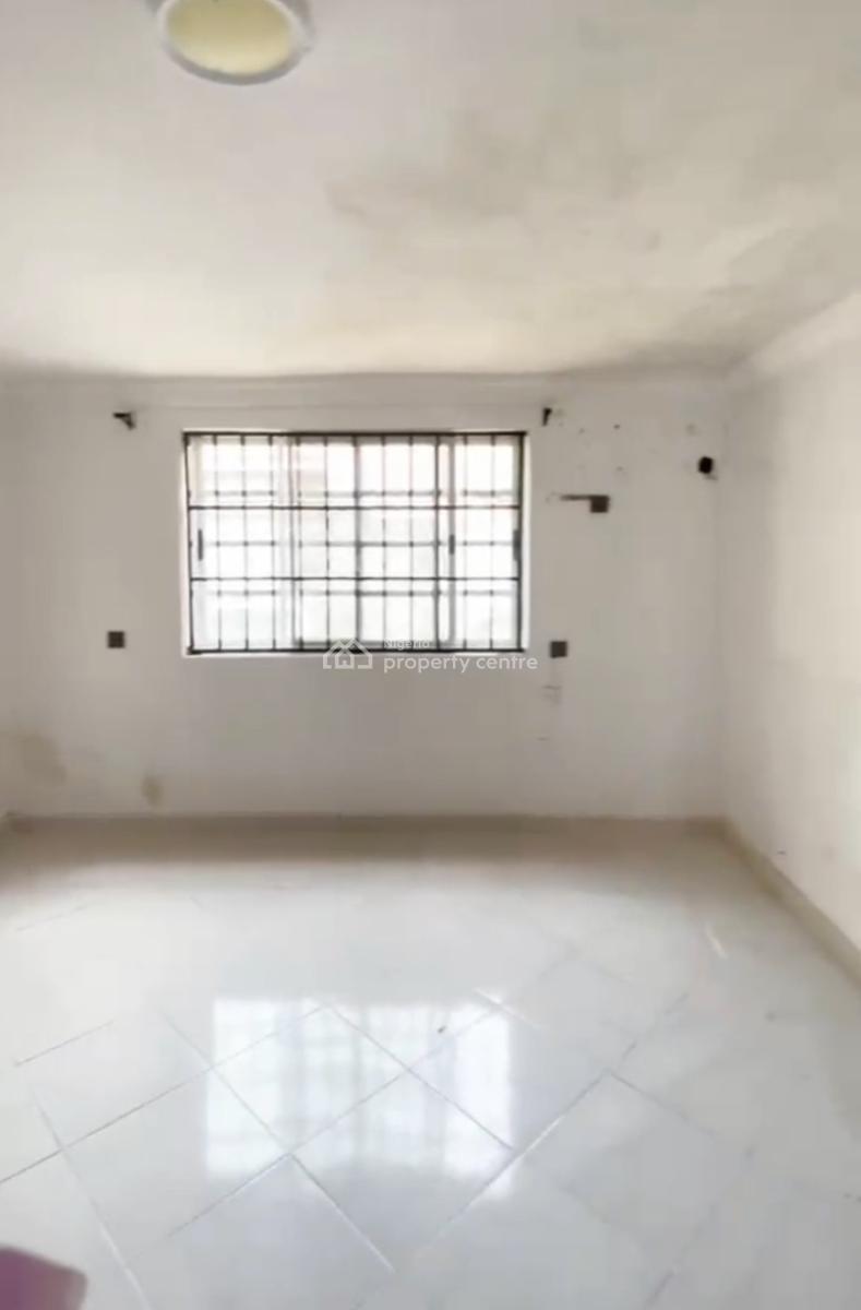 Distress 4 Bedrooms Detached Bungalow with Boyz Quarter, Mayfair Gardens Estate, Awoyaya, Ibeju Lekki, Lagos, Detached Bungalow for Sale